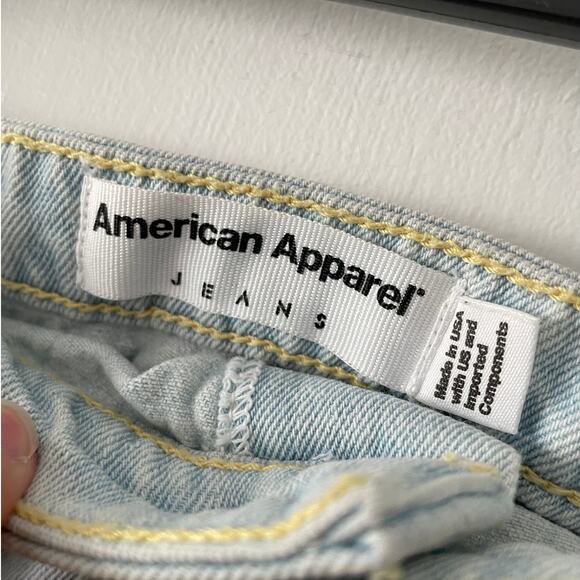 american apparel light wash denim buttoned mini skirt - XS - Picture 4 of 4